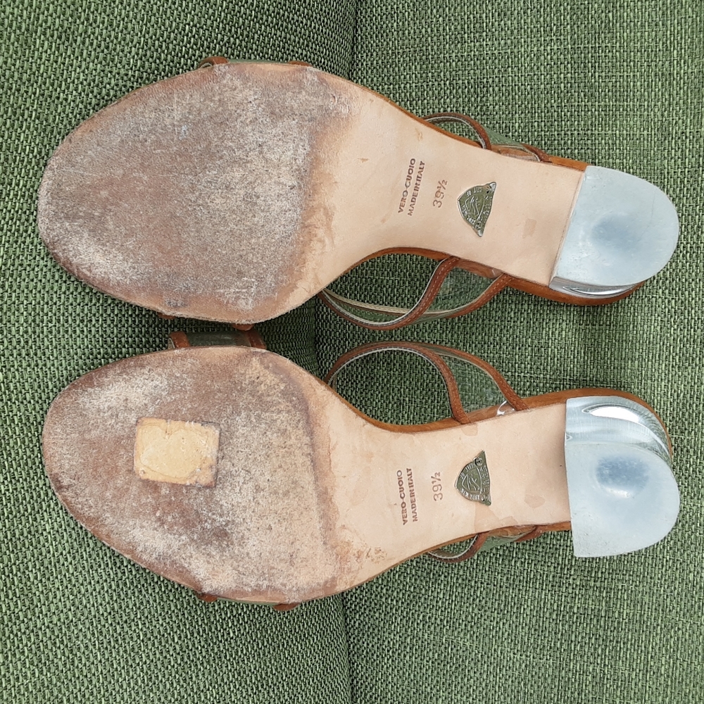 Ritch Erani NYFC clear block heel slide sandal. - Picture 10 of 11